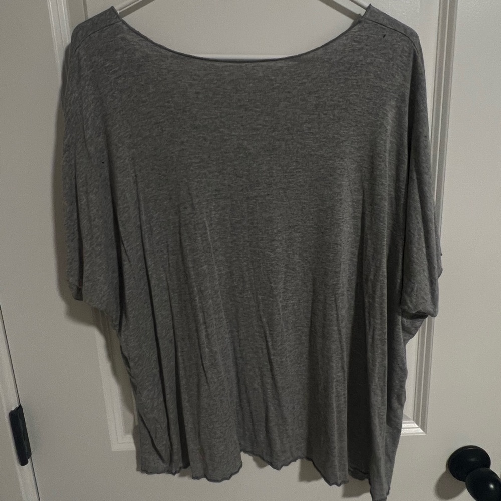 Oversized Tee - Picture 3 of 5